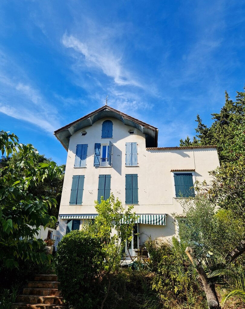 Villa / Maison 8 pièces  à vendre Seyne-sur-Mer (La) 83500