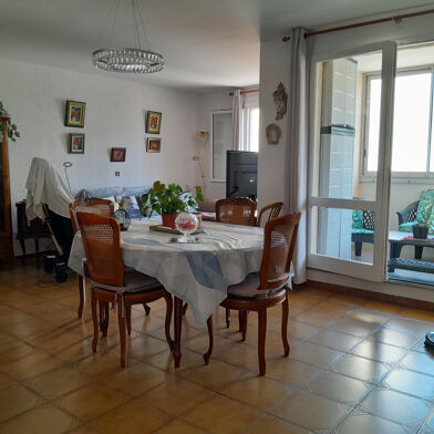 Appartement 2 pièces 74300 €