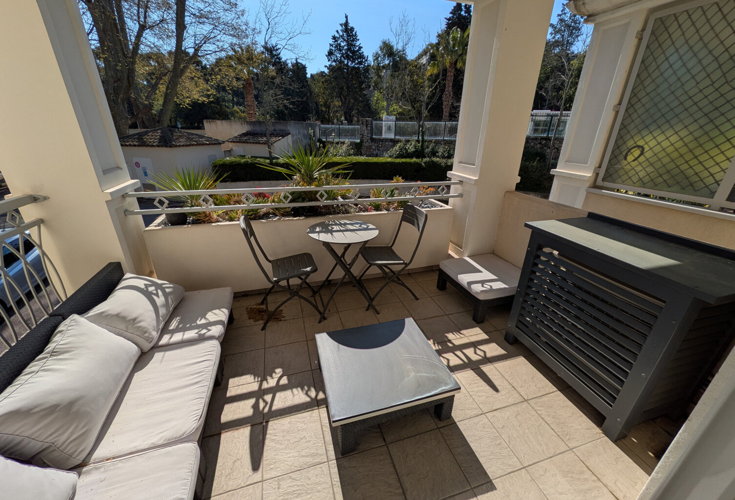 T2 38 m2 - Terrasse, piscine, parking et garage - Le Cap-Bru — photo 1