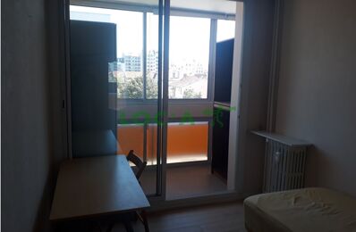 location appartement 500 € CC /mois à proximité de Vaulx-en-Velin (69120)