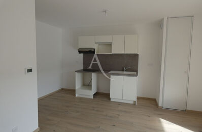 location appartement 770 € CC /mois à proximité de Saint-Jean-de-Braye (45800)