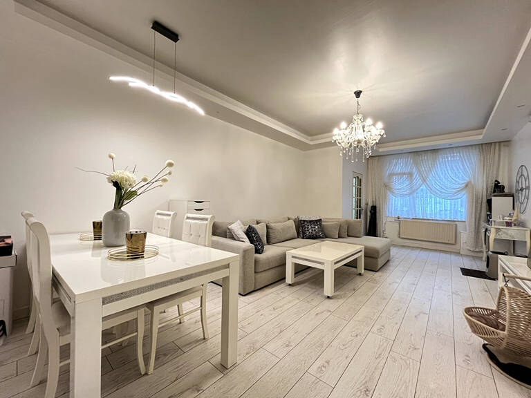 MAISON 4 CHAMBRES - 107 m2 - PROCHE TRAM ET METRO — photo 1