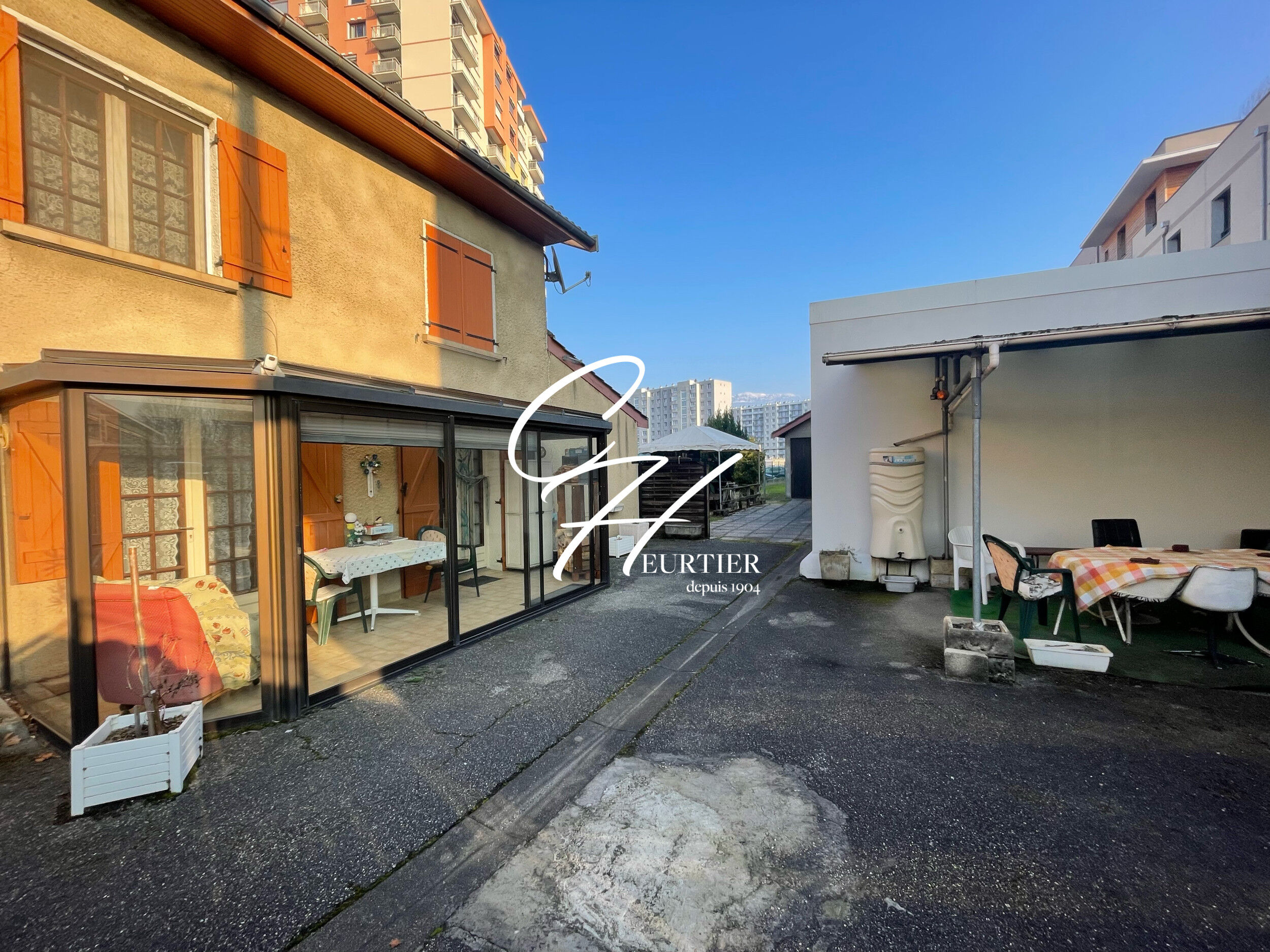 Villa / Maison  T3 à vendre Échirolles 38130