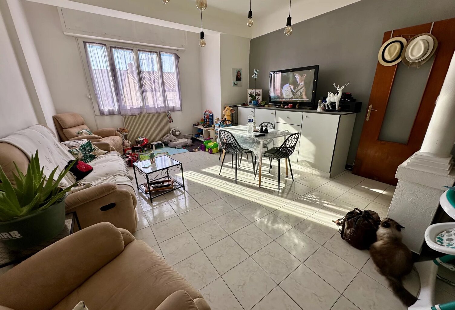 Appartement T3 2ième étage, rentabilité 5,95%! traversant, balco — photo 1