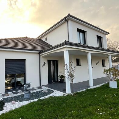 Maison 6 pièces 329000 €