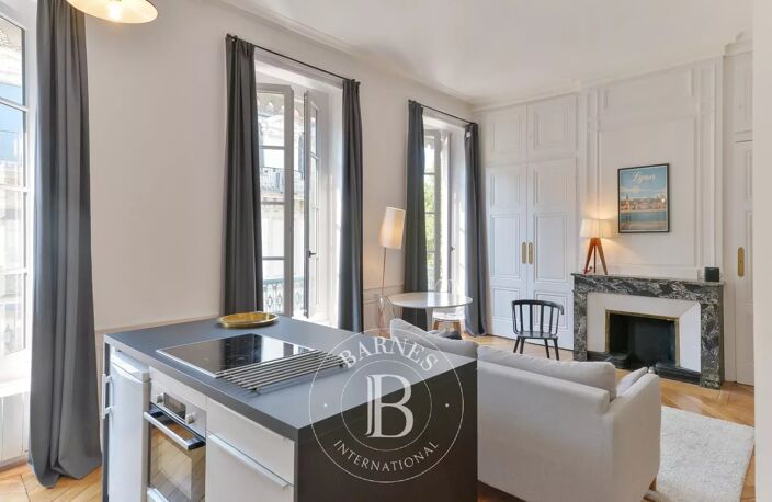 Lyon 6 - Foch - Appartement meublé et rénové de 48,37 m² - 1 Chambre — photo 2