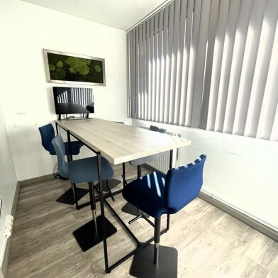 Bureau  1545 €