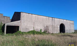 Immeuble  1500 m² à vendre à Saint-Seurin-de-Cadourne (33180)