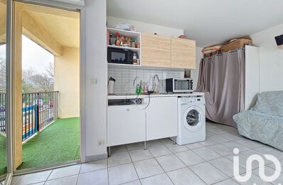 vente appartement 115 000 € à proximité de Six-Fours-les-Plages (83140)