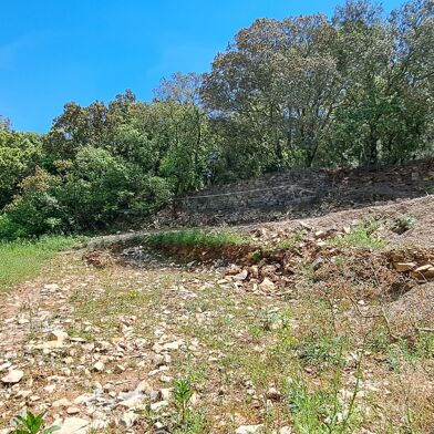 Terrain  230000 €