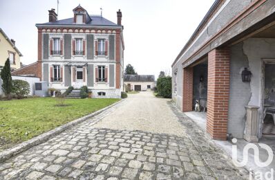 maison 6 pièces 173 m2 à vendre à Beaune-la-Rolande (45340)