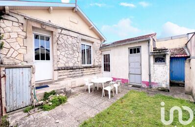 vente maison 192 000 € à proximité de Saint-Xandre (17138)