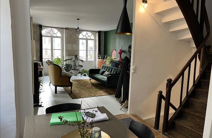 Maison en pierre de 6 pièces principales — photo 3