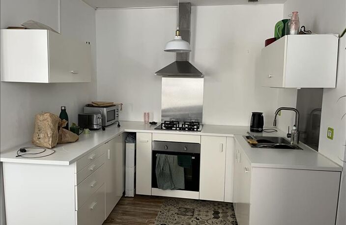 Maison en pierre de 6 pièces principales — photo 4