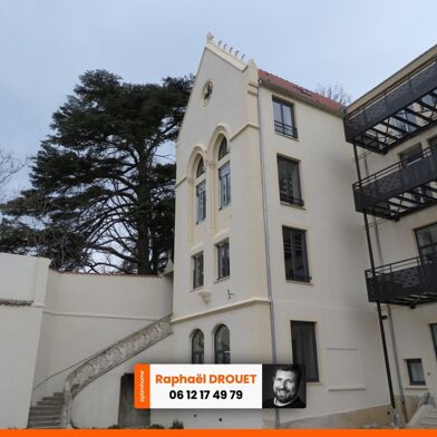 Appartement 4 pièces 285000 €