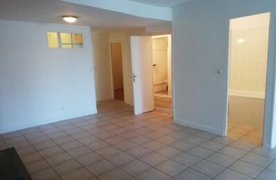 location appartement 720 € CC /mois à proximité de Bassens (33530)