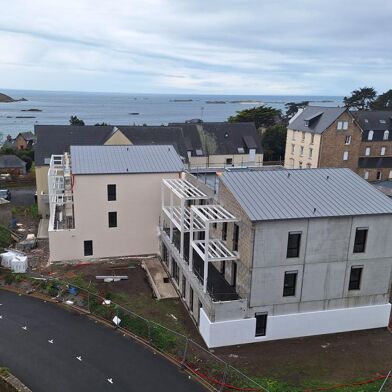 Appartement 3 pièces 360350 €