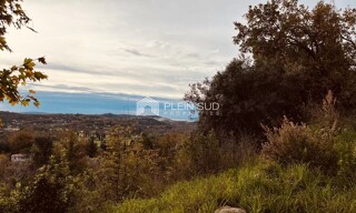 Terrain  9700 m² à vendre à Opio (06650)