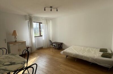 location appartement 645 € CC /mois à proximité de Bassens (33530)