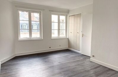 location appartement 650 € CC /mois à proximité de Chambray-Lès-Tours (37170)