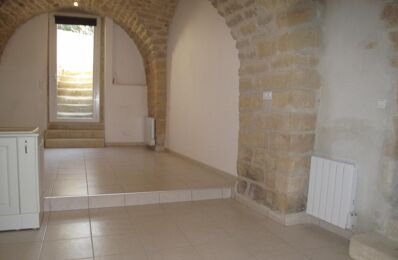 location appartement 530 € CC /mois à proximité de Gallargues-le-Montueux (30660)