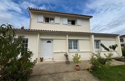 vente maison 292 000 € à proximité de Mouthiers-sur-Boëme (16440)