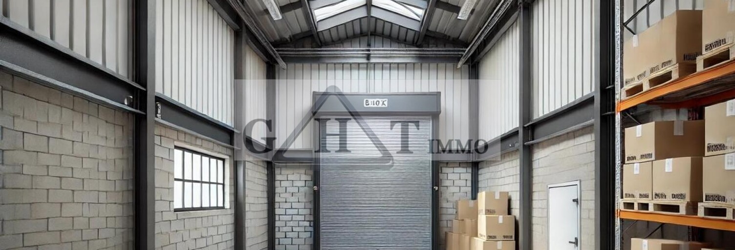 Local industriel  351 m² à louer à Noisy-le-Grand (93160)