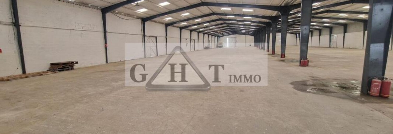 Local industriel  4320 m² à vendre à Angerville (91670)