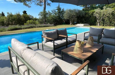 location maison 7 500 € CC /mois à proximité de Cagnes-sur-Mer (06800)