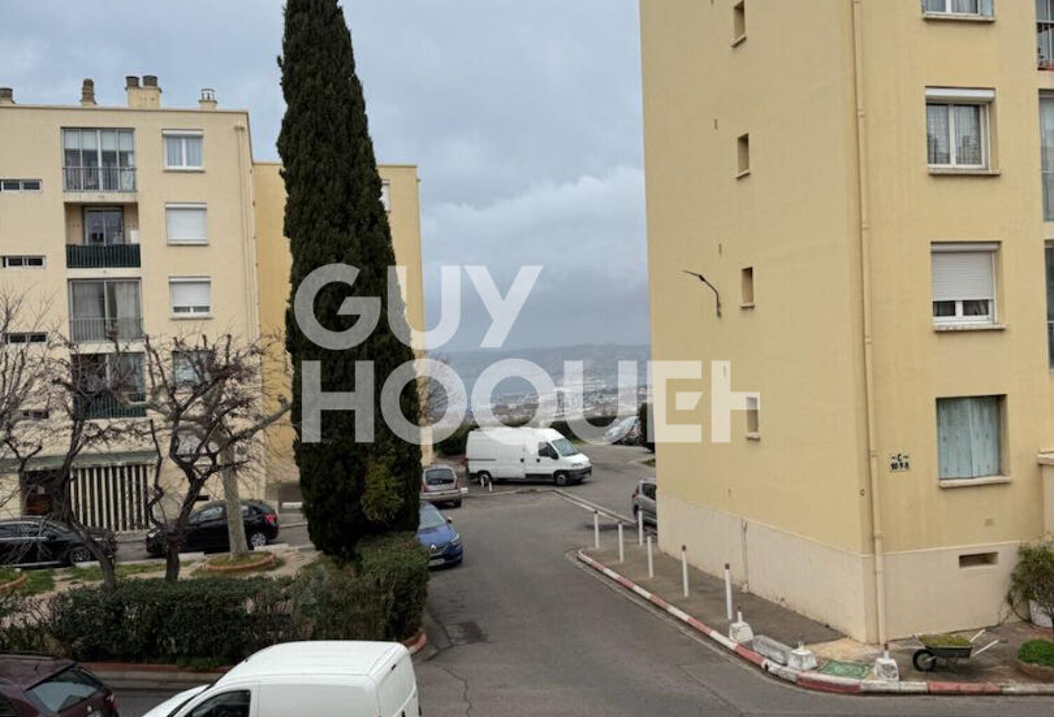Appartement 3 pièces à louer à Marseille avec vue mer Résiden... — photo 1