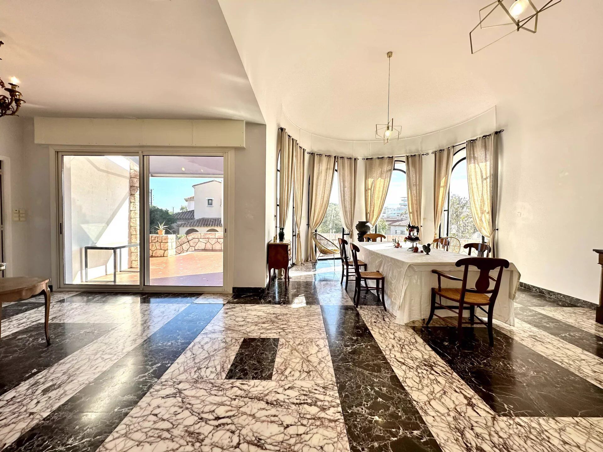 Propriété  T6 à vendre Perpignan 66000