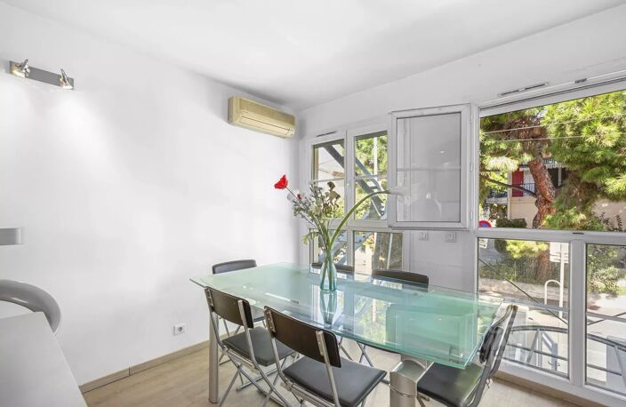 Superbe appartement de style loft de 3 chambres à Cannes avec vue mer — photo 5