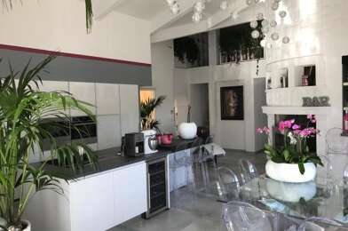 Maison 8 pièces 880000 €