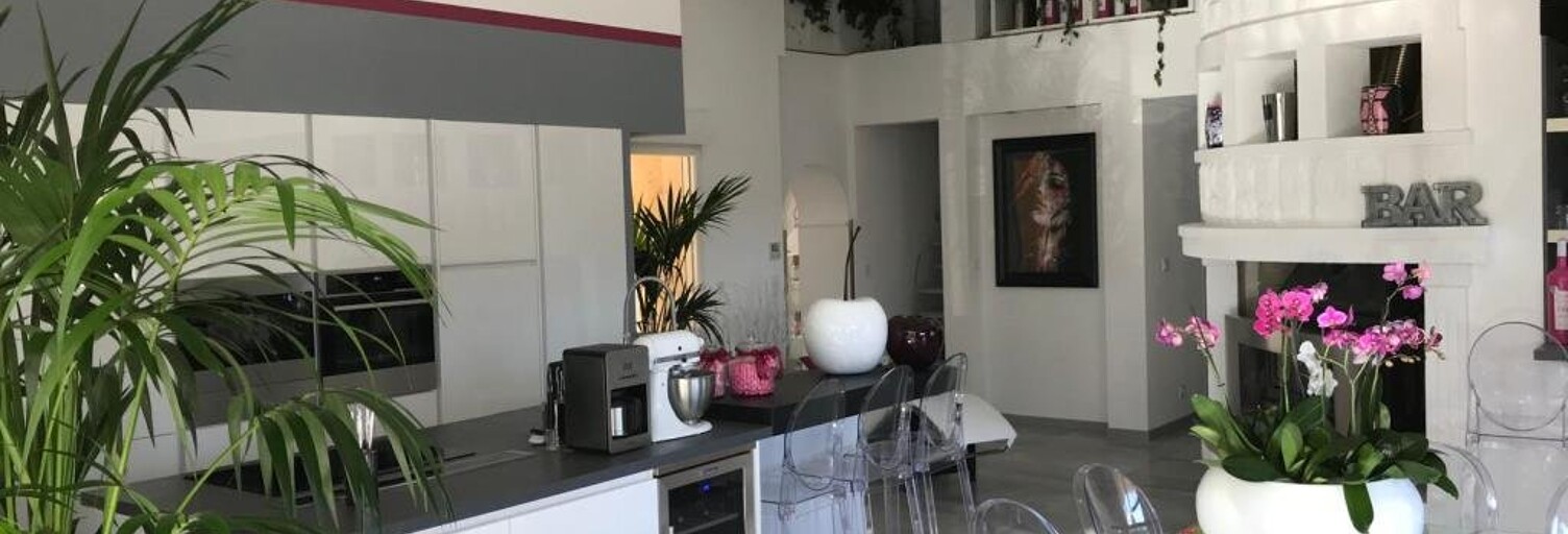 Maison 8 Pièces 239 m² à vendre à Saint-Paul-et-Valmalle (34570)