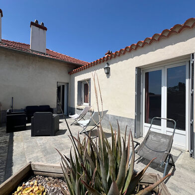 Maison 8 pièces 208 m²