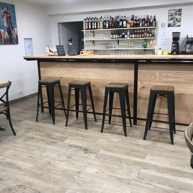 Commerce  154000 €