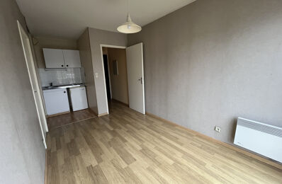 location appartement 430 € CC /mois à proximité de Le Monastère (12000)