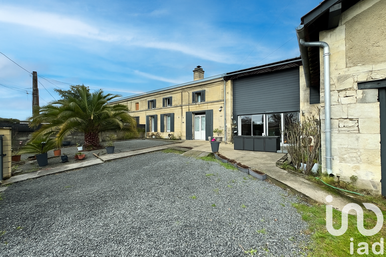 St-Christoly-De-Blaye - 313m² - 9p. - 7ch.