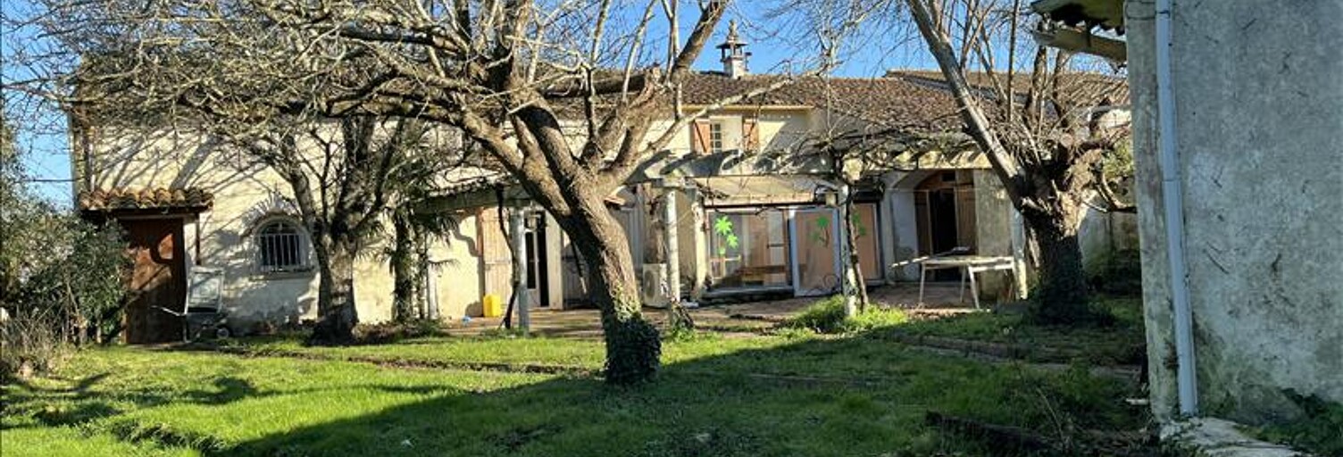 Maison 8 Pièces 256 m² à vendre à Montpellier-de-Médillan (17260)