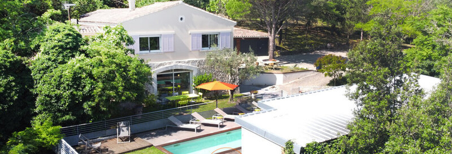 Maison 6 Pièces 204 m² à vendre à Malataverne (26780)