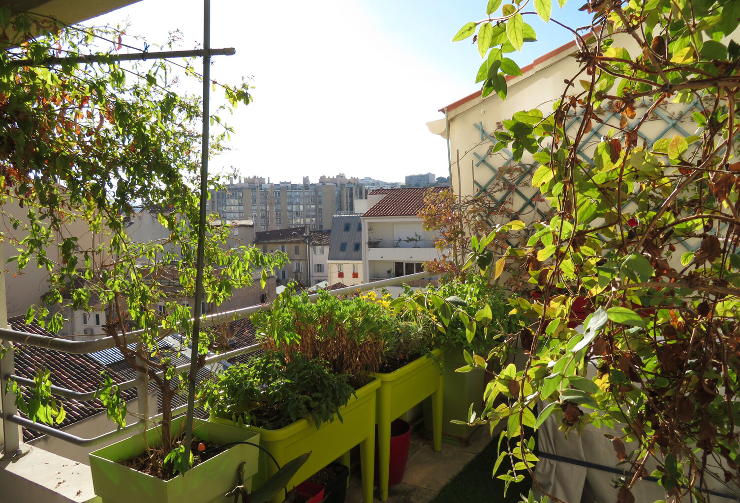 Duplex de type 5 avec terrasses, balcon  et box — photo 1
