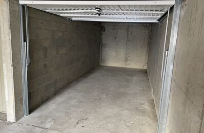 location garage 90 € CC /mois à proximité de Le Versoud (38420)