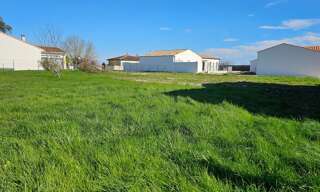 Terrain  847 m² à vendre à Semussac (17120)