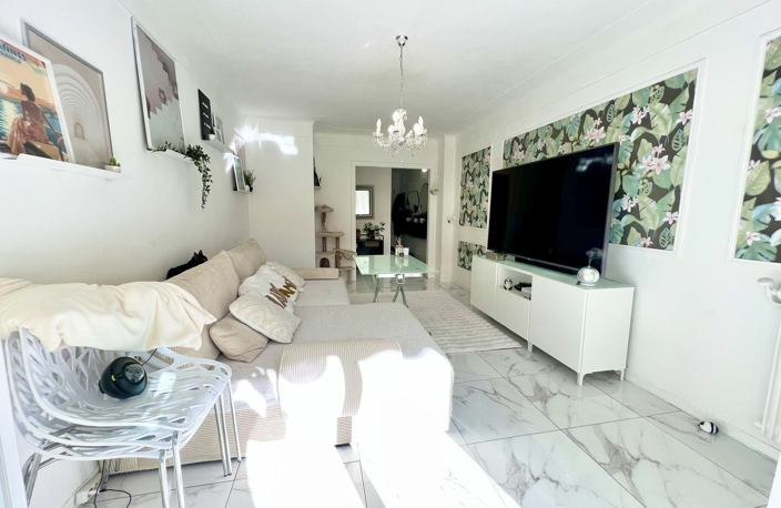 CANNET LIMITE CANNES T2 DERNIERE ETAGE REFAIT 58M2 TERRASSE — photo 2