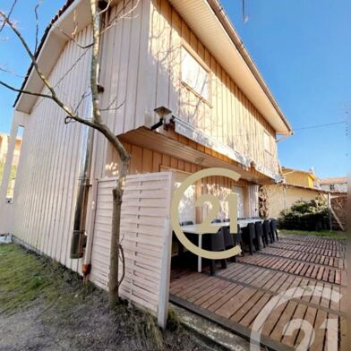 Maison 5 pièces 449000 €