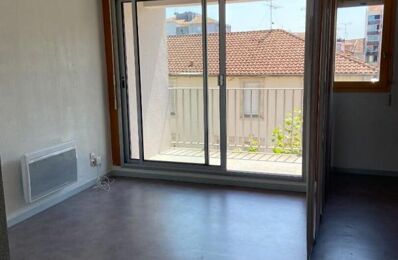 location appartement 400 € CC /mois à proximité de Bélus (40300)