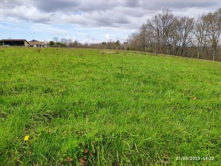 Terrain à bâtir — photo 1