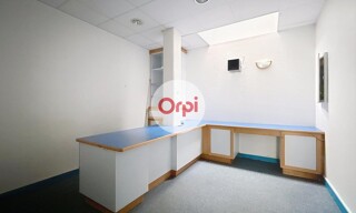 Bureau  34 m² à louer à Questembert (56230)