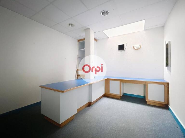 Bureau À Louer — photo 1