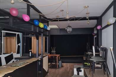 Commerce 2 pièces 850 €